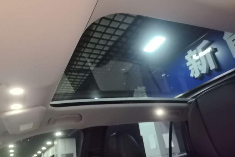Used AION V 2026 Model Aion Tyrannosaurus Family Edition 520 Zhi Zun Edition Headliner