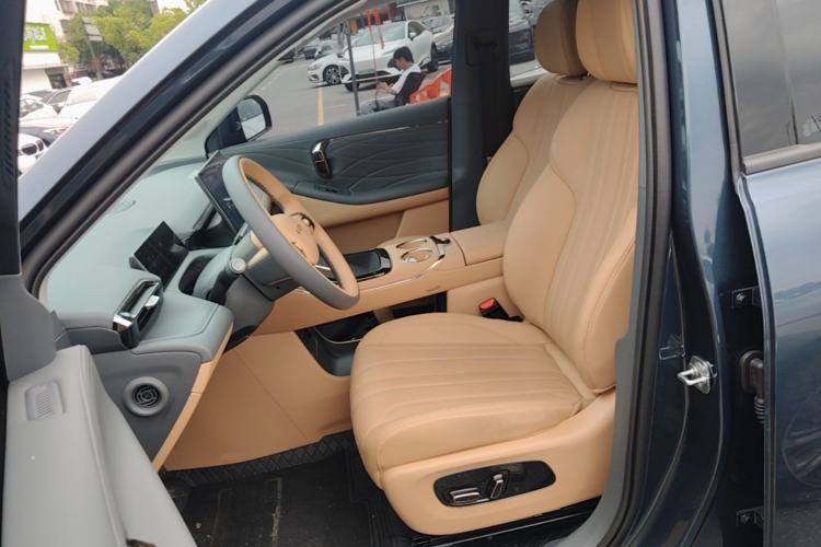 Used AION V 2026 Model Aion Tyrannosaurus Family Edition 650 Zhi Zun Edition Left Front Seat