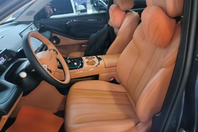 Used AION V 2026 Model Aion Tyrannosaurus Family Edition 650 Zhihao Edition Left Front Seat