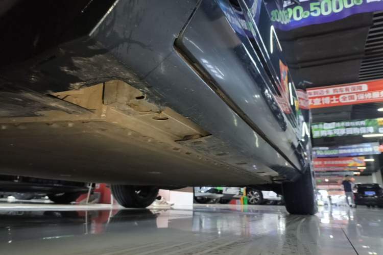 Used AION V 2026 Model Aion Tyrannosaurus Family Edition 650 Zhihao Edition Left Side Sill