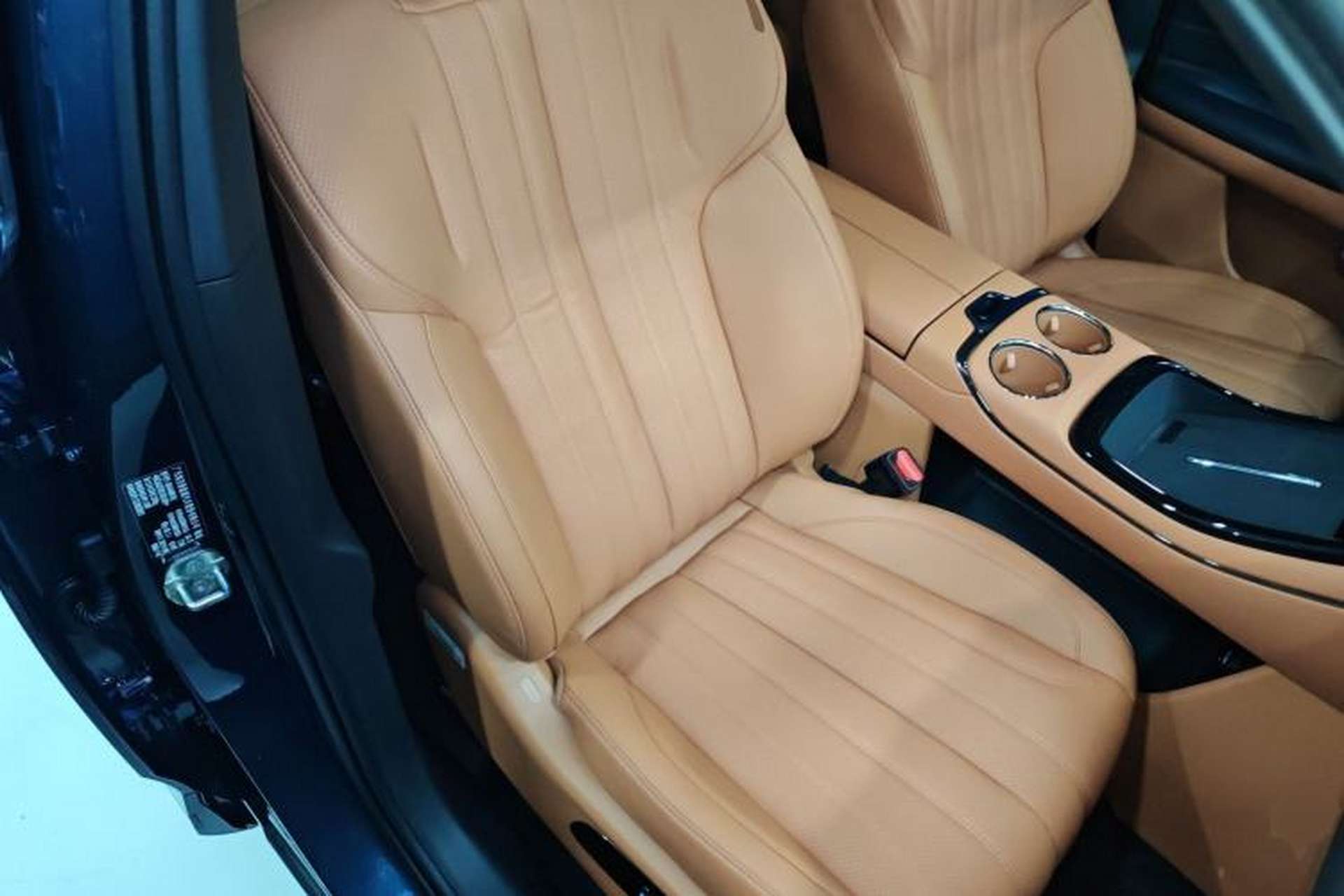 Used AION V 2026 Model Aion Tyrannosaurus Family Edition 520 Zhi Zun Edition Right Front Seat