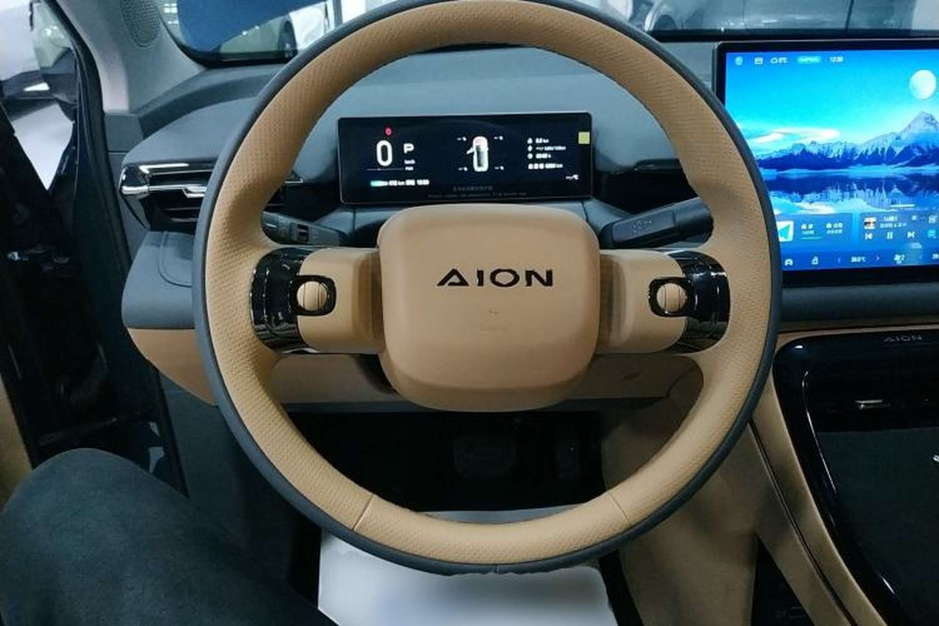 Used AION V 2026 Model Aion Tyrannosaurus Family Edition 650 Zhihao Edition Steering Wheel