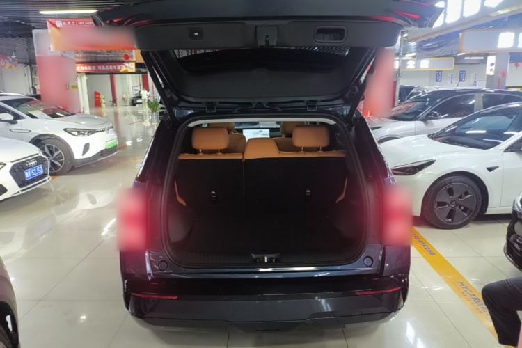 Used AION V 2026 Model Aion Tyrannosaurus Family Edition 650 Zhihao Edition Trunk