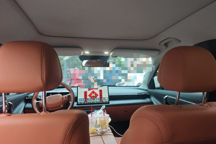 Used AION V 2026 Model Aion Tyrannosaurus Family Edition 650 Zhihao Edition Headliner