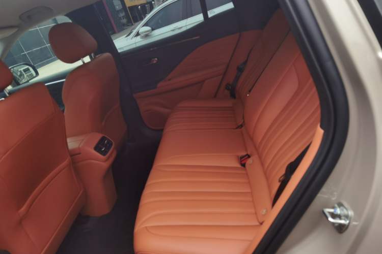Used AION V 2026 Model Aion Tyrannosaurus Family Edition 520 Zhi Hao Edition Interior 4