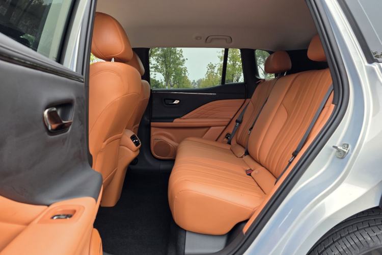 Used AION V 2026 Model Aion Tyrannosaurus Family Edition 520 Zhi Hao Edition Interior 8