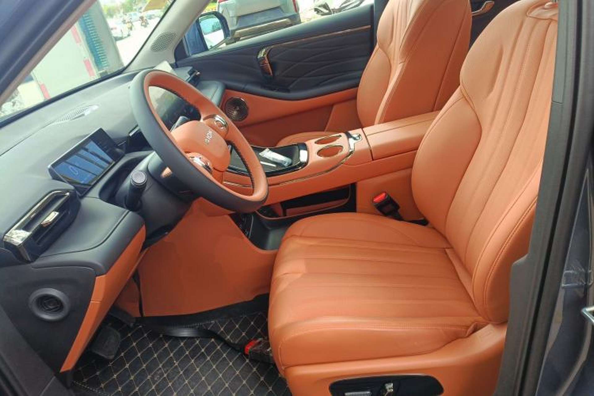 Used AION V 2026 Model Aion Tyrannosaurus Family Edition 520 Zhi Zun Edition Left Front Seat