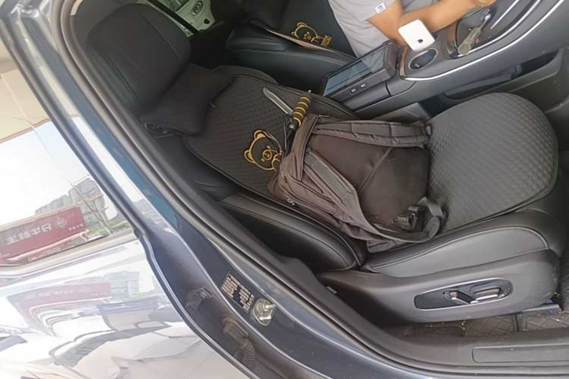 Used AION V 2026 Model Aion Tyrannosaurus Family Edition 520 Zhi Hao Edition Right Front Seat