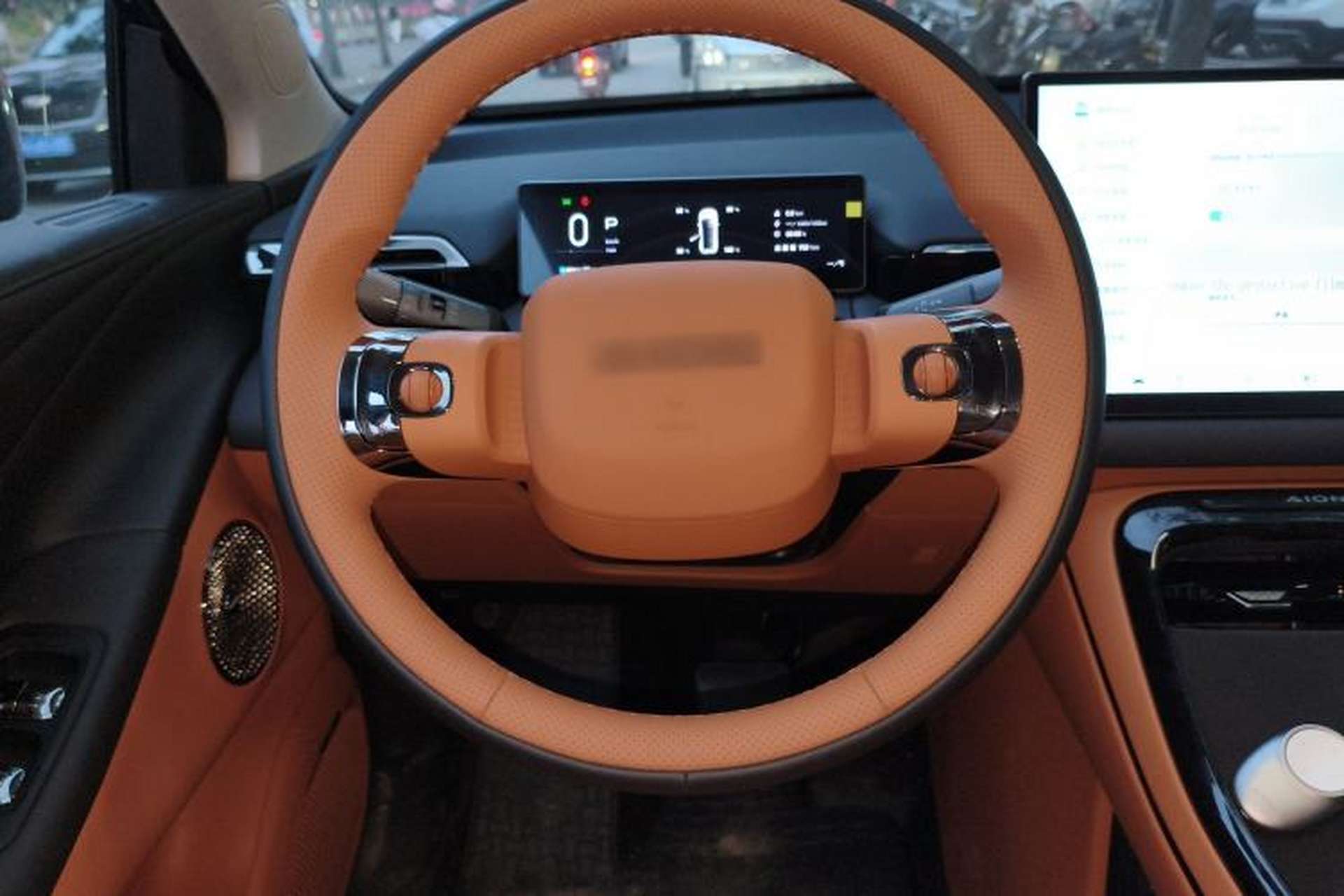 Used AION V 2026 Model Aion Tyrannosaurus Family Edition 520 Zhi Hao Edition Steering Wheel