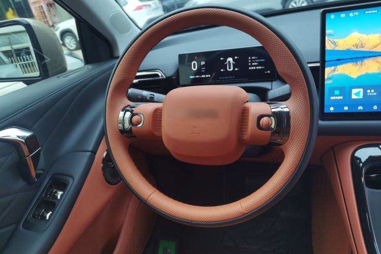Used AION V 2026 Model Aion Tyrannosaurus Family Edition 520 Zhi Hao Edition Steering Wheel