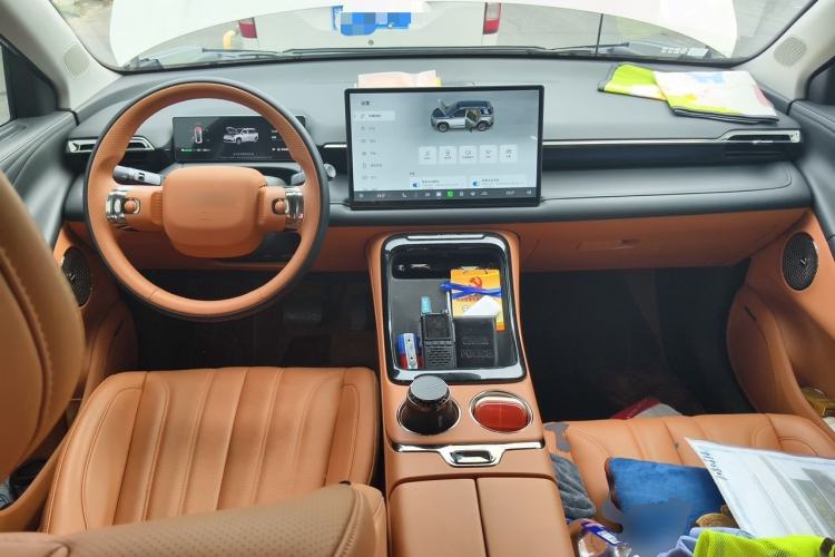 Used AION V 2026 Model Aion Tyrannosaurus Family Edition 650 Zhihao Edition Center Console