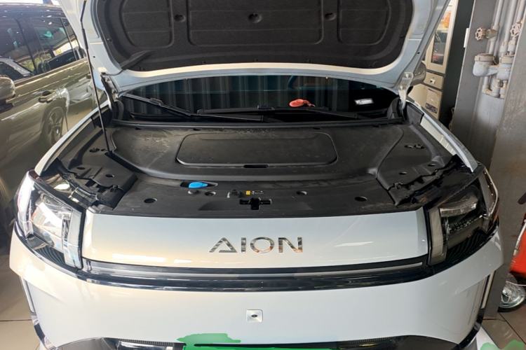 Used AION V 2026 Model Aion Tyrannosaurus Family Edition 650 Zhi Zun Edition Engine Bay