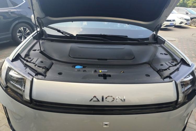 Used AION V 2026 Model Aion Tyrannosaurus Family Edition 520 Zhi Hao Edition Engine Bay