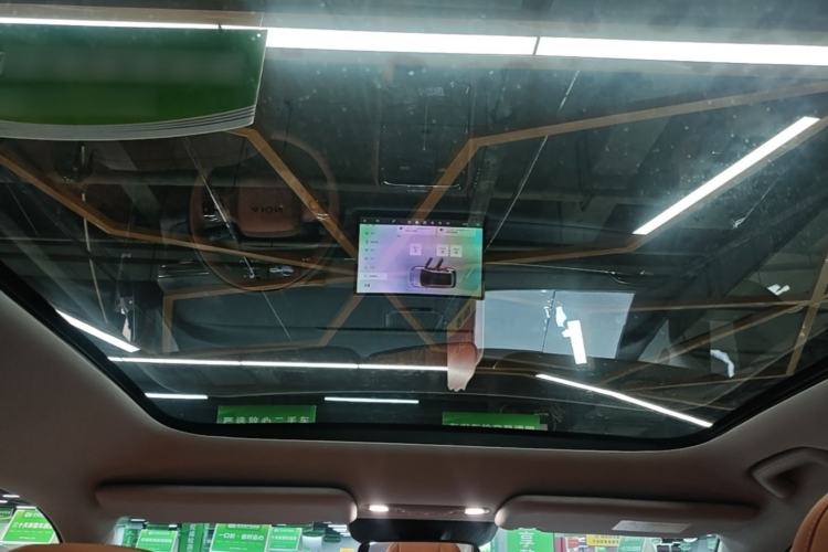 Used AION V 2026 Model Aion Tyrannosaurus Family Edition 650 Zhihao Edition Headliner