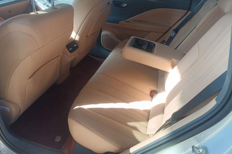 Used AION V 2026 Model Aion Tyrannosaurus Family Edition 520 Zhi Zun Edition Interior 4