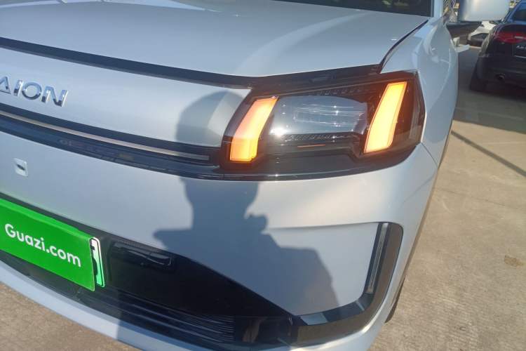 Used AION V 2026 Model Aion Tyrannosaurus Family Edition 520 Zhi Zun Edition Left Front Headlight