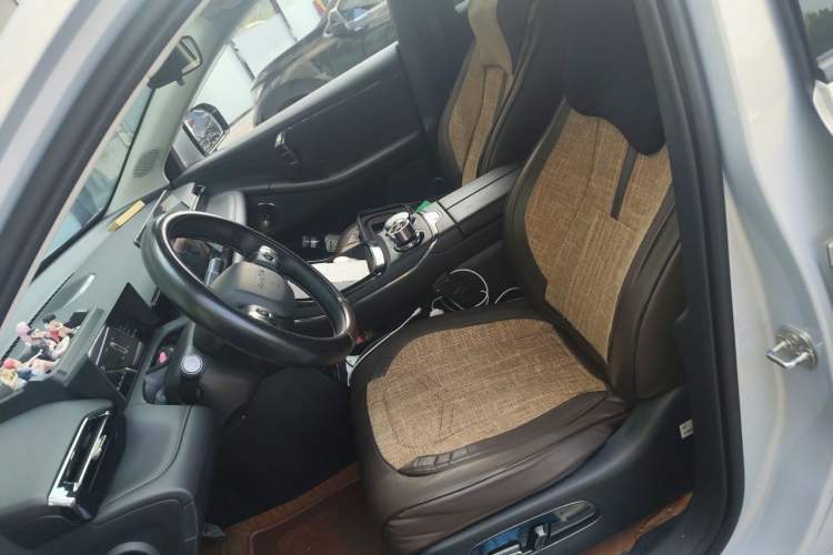 Used AION V 2026 Model Aion Tyrannosaurus Family Edition 520 Zhi Hao Edition Left Front Seat