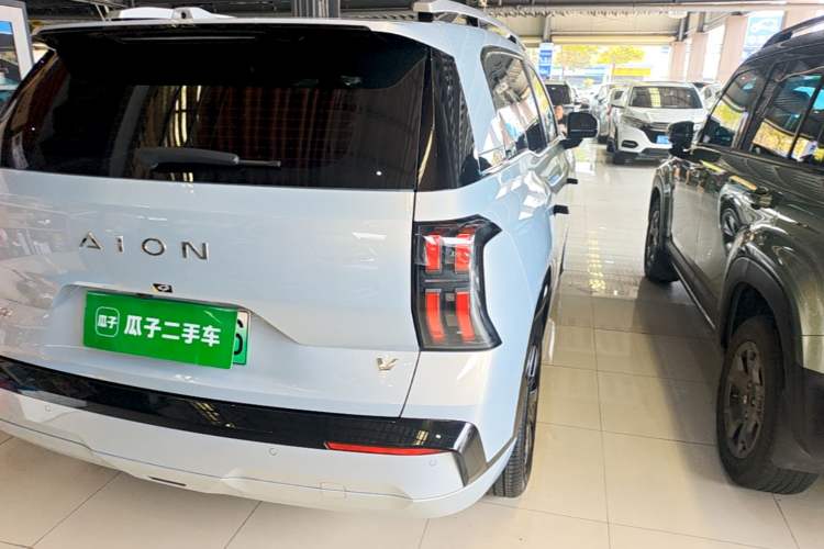 Used AION V 2026 Model Aion Tyrannosaurus Family Edition 650 Zhi Zun Edition Right Rear Taillight
