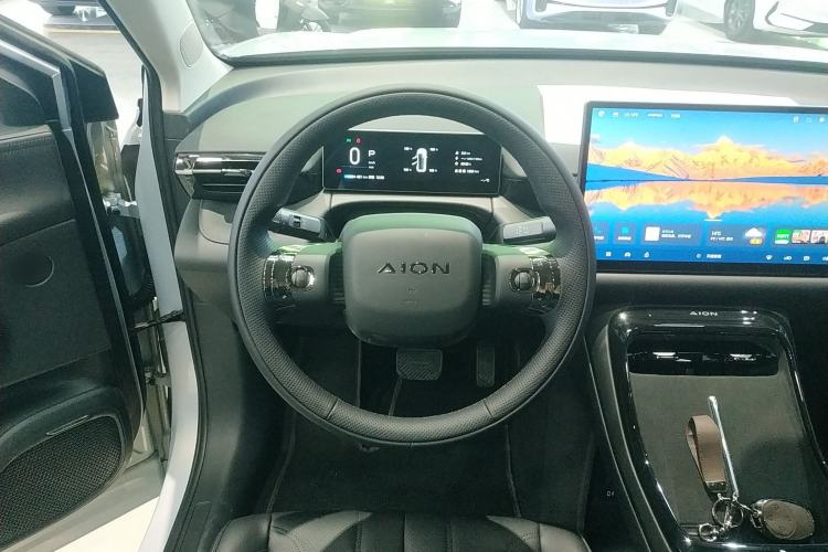 Used AION V 2026 Model Aion Tyrannosaurus Family Edition 650 Zhihao Edition Steering Wheel