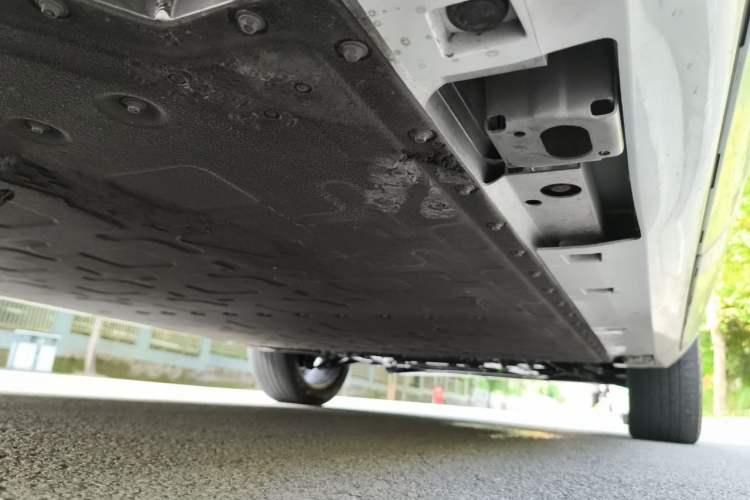Used AION V 2026 Model Aion Tyrannosaurus Family Edition 520 Zhi Hao Edition Chassis Rear Right