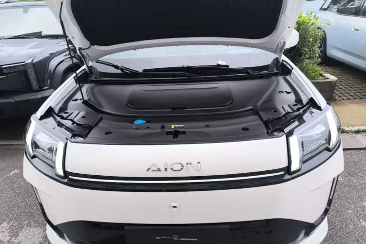 Used AION V 2026 Model Aion Tyrannosaurus Family Edition 650 Zhi Zun Edition Engine Bay