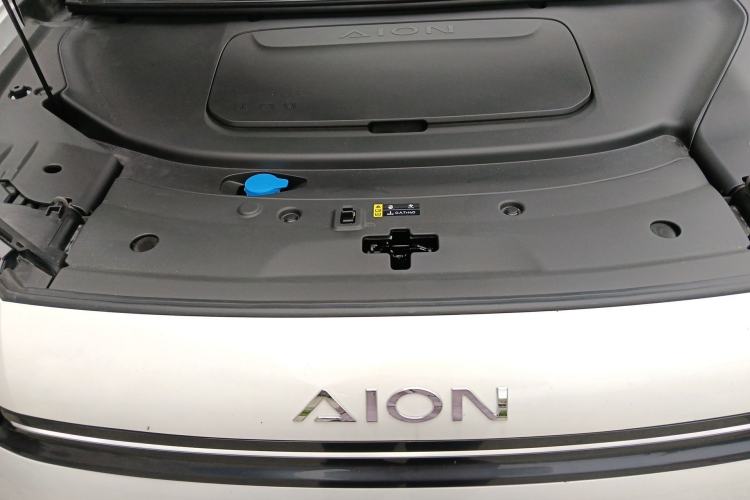 Used AION V 2026 Model Aion Tyrannosaurus Family Edition 520 Zhi Hao Edition Engine Bay