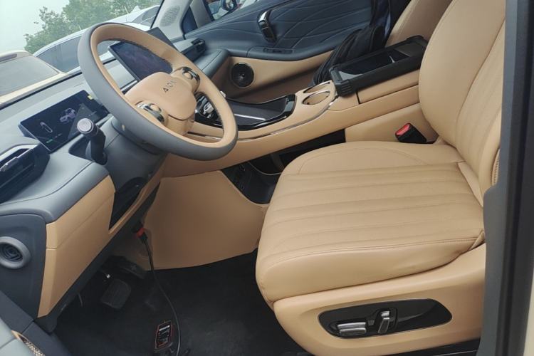 Used AION V 2026 Model Aion Tyrannosaurus Family Edition 650 Zhihao Edition Left Front Seat
