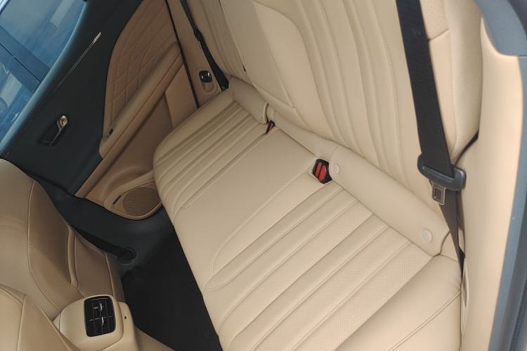 Used AION V 2026 Model Aion Tyrannosaurus Family Edition 650 Zhihao Edition Left Rear Seat