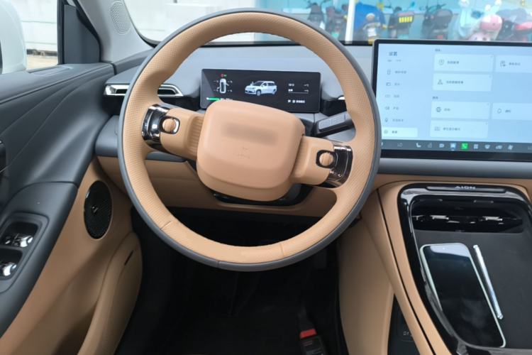 Used AION V 2026 Model Aion Tyrannosaurus Family Edition 650 Zhi Zun Edition Steering Wheel