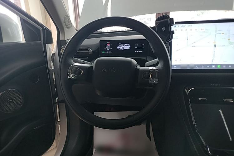 Used AION V 2026 Model Aion Tyrannosaurus Family Edition 520 Zhi Hao Edition Steering Wheel