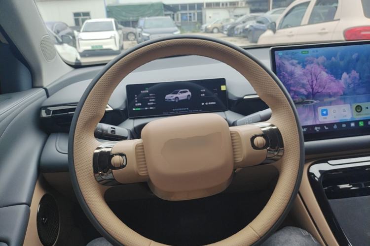 Used AION V 2026 Model Aion Tyrannosaurus Family Edition 650 Zhihao Edition Steering Wheel
