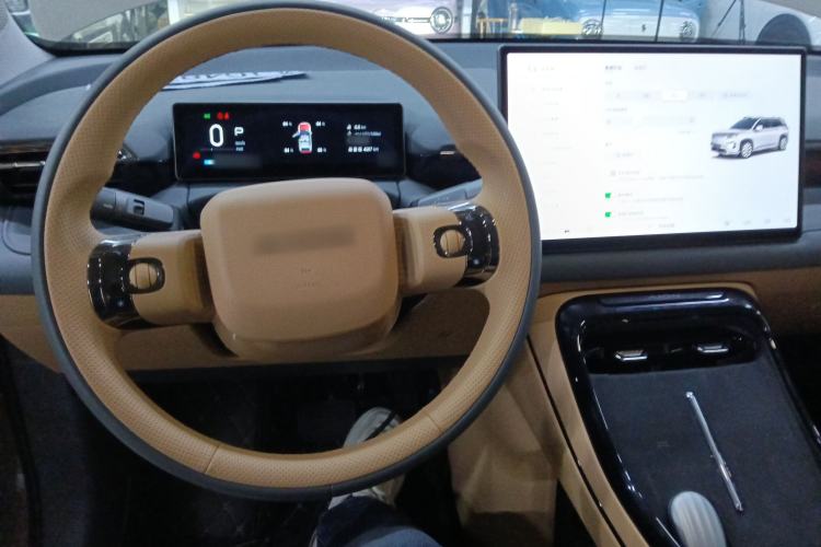 Used AION V 2026 Model Aion Tyrannosaurus Family Edition 650 Zhihao Edition Center Console
