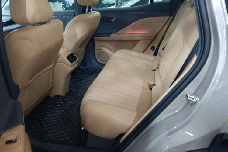 Used AION V 2026 Model Aion Tyrannosaurus Family Edition 650 Zhihao Edition Left Rear Seat