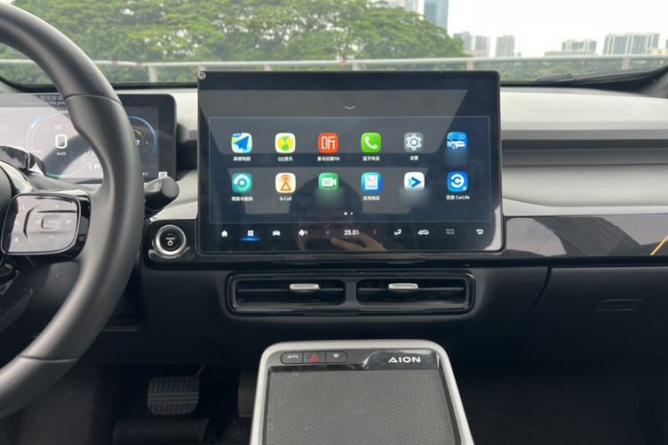 Used AION Y 2021 70 Tech Vitality Edition Audio And AC Panel
