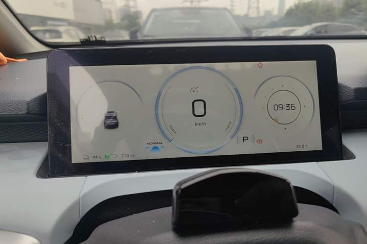 Used AION Y 2021 70 Tech Vitality Edition Instrument Cluster
