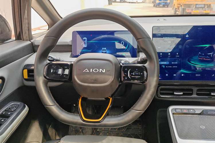 Used AION Y 2021 70 Intelligent Dynamic Edition Interior 11