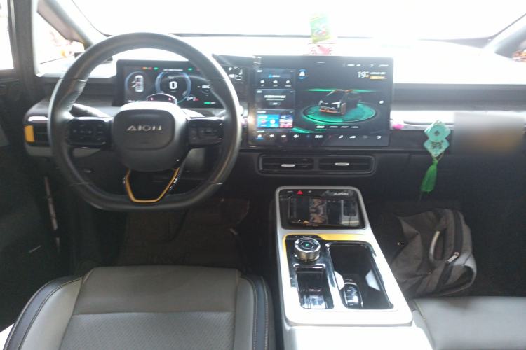 Used AION Y 2021 70 Tech Vitality Edition Interior 2