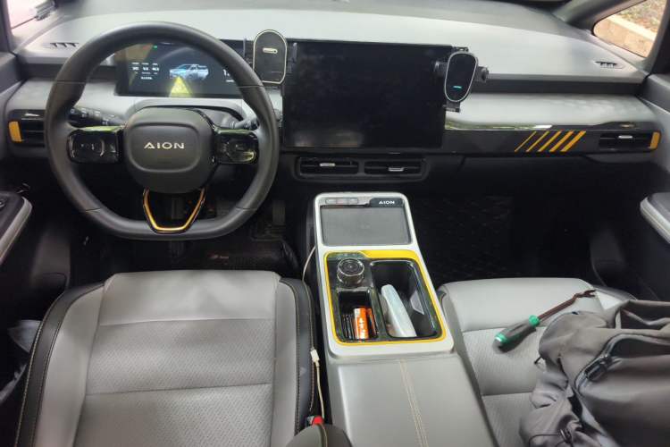 Used AION Y 2021 70 Intelligent Dynamic Edition Interior 2