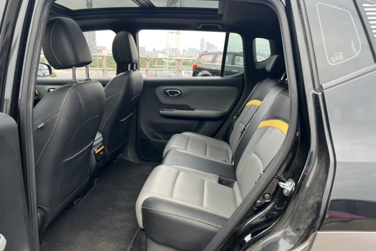 Used AION Y 2021 70 Tech Vitality Edition Interior 3