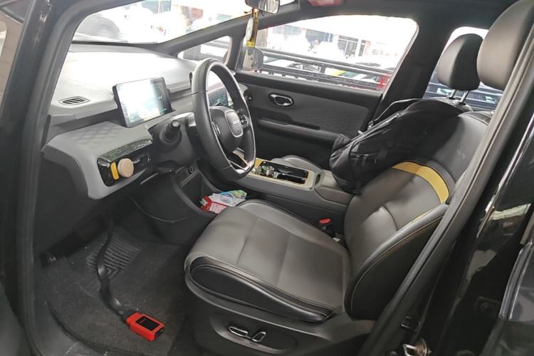 Used AION Y 2021 70 Intelligent Edition Left Front Seat
