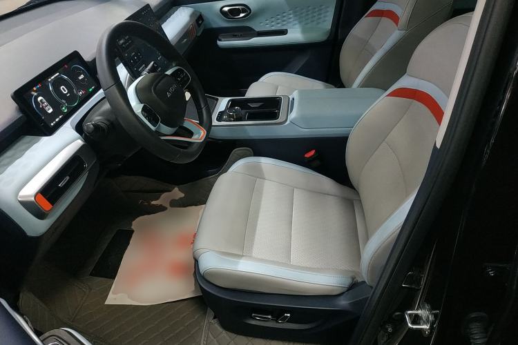 Used AION Y 2021 70 Intelligent Edition Left Front Seat