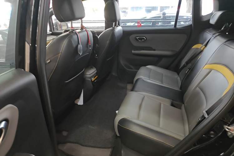 Used AION Y 2021 70 Intelligent Edition Left Rear Seat