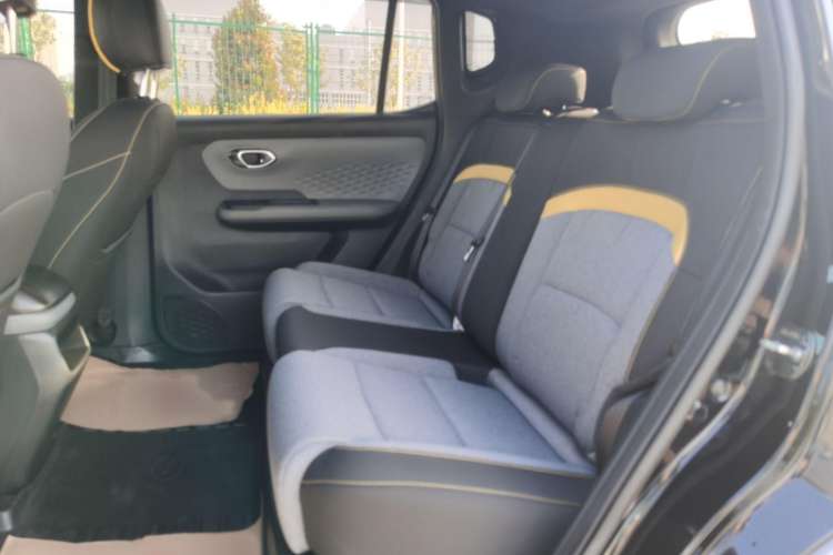 Used AION Y 2021 70 Enjoy Vitality Edition Left Rear Seat