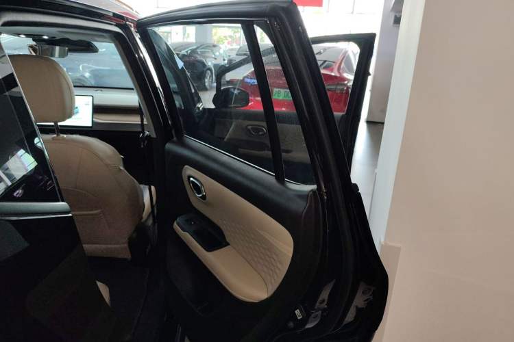 Used AION Y 2021 80 Enjoyment Tech Edition Right Rear Door Interior