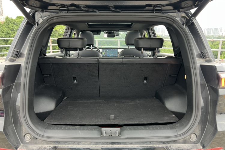 Used AION Y 2021 70 Tech Vitality Edition Trunk