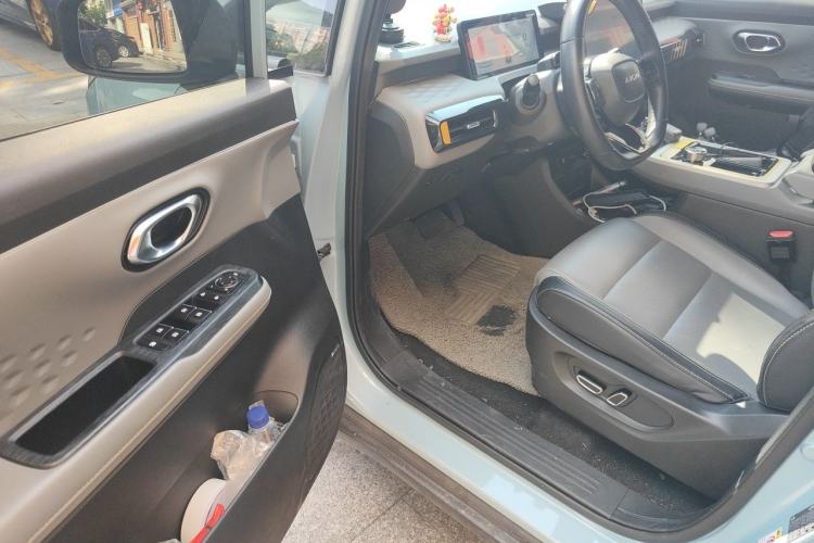 Used AION Y 2021 70 Tech Vitality Edition Driver Seat