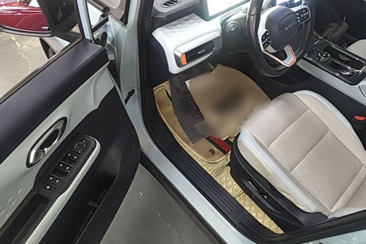 Used AION Y 2021 70 Tech Vitality Edition Driver Seat