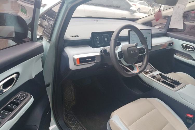Used AION Y 2021 70 Enjoyment Tech Edition Driver Seat