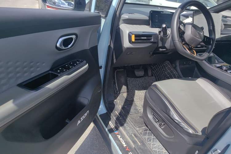 Used AION Y 2021 70 Tech Vitality Edition Driver Seat