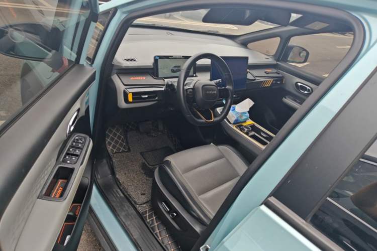 Used AION Y 2021 70 Intelligent Dynamic Edition Driver Seat